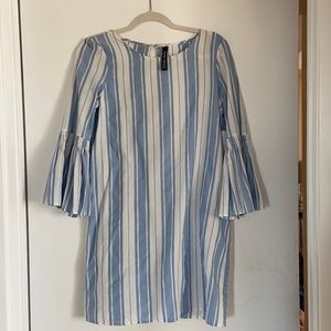 DesignLab Blue and White Striped Puff Sleeve Sundress